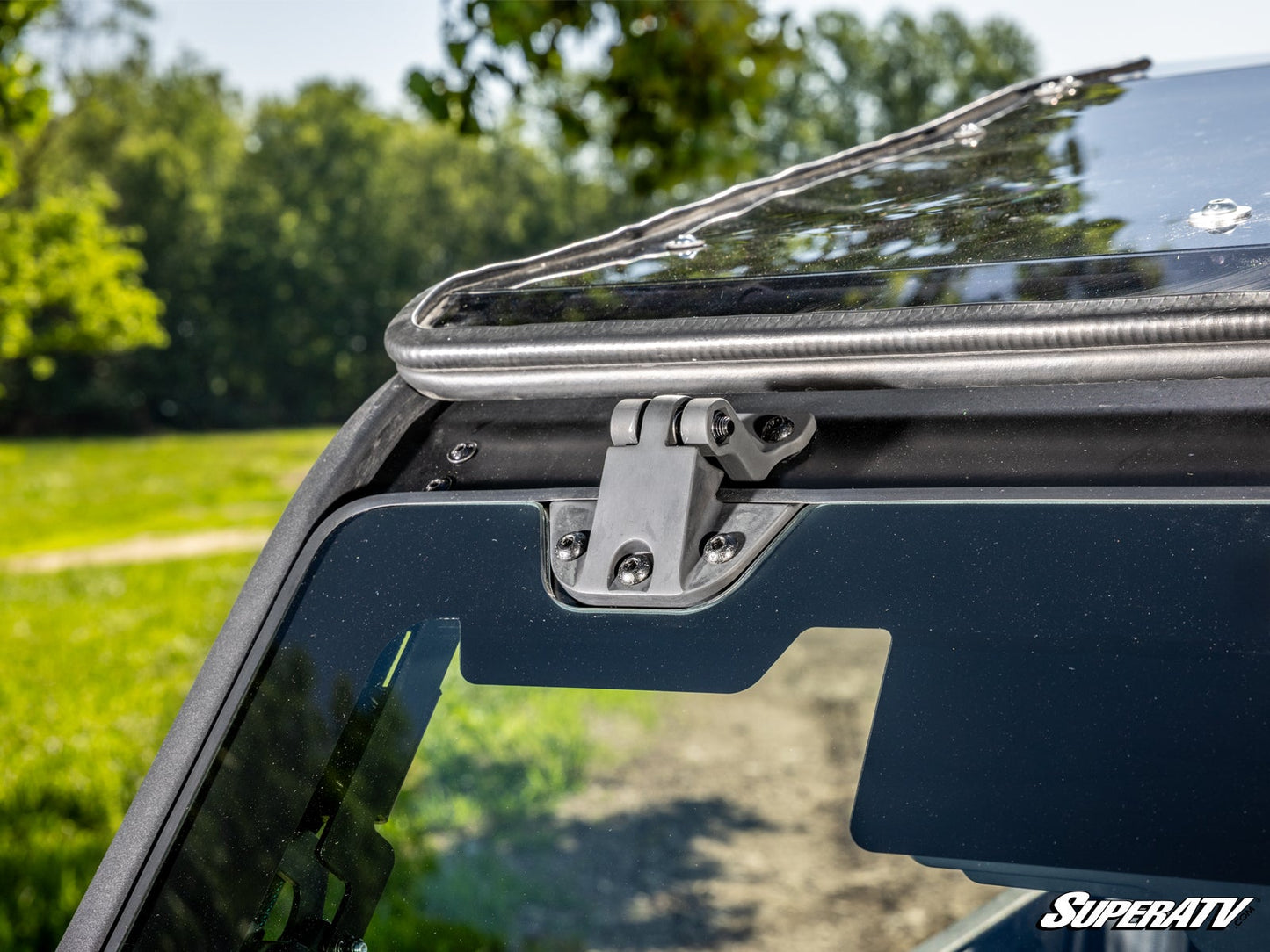 Can-Am Maverick Sport MaxDrive Power Flip Glass Windshield