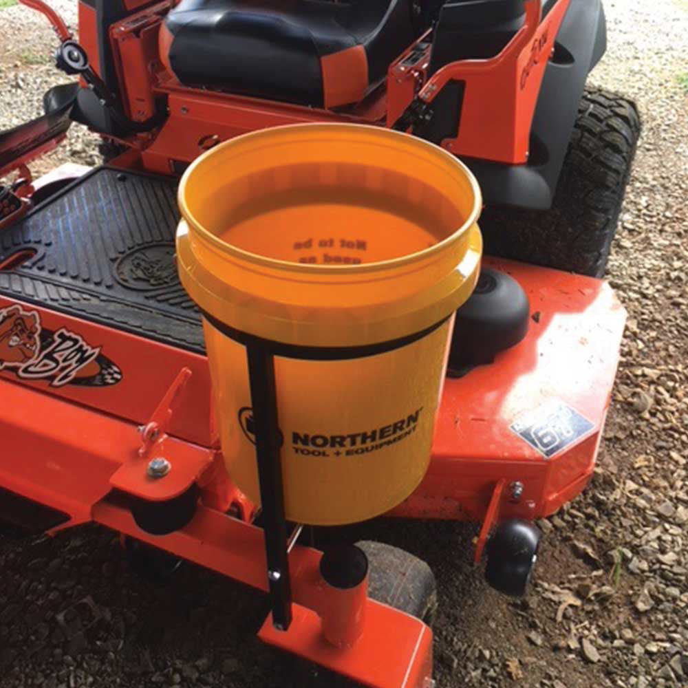 Jrco Bucket Holder | Frame Mount