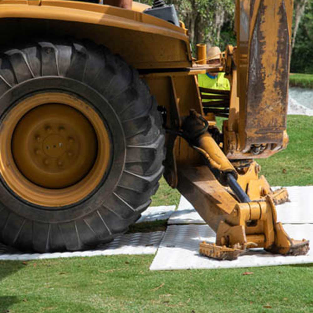 Blue Gator Ground Protection Mat | 3-Ft. X 8-Ft. | Natural | Rubber Infused