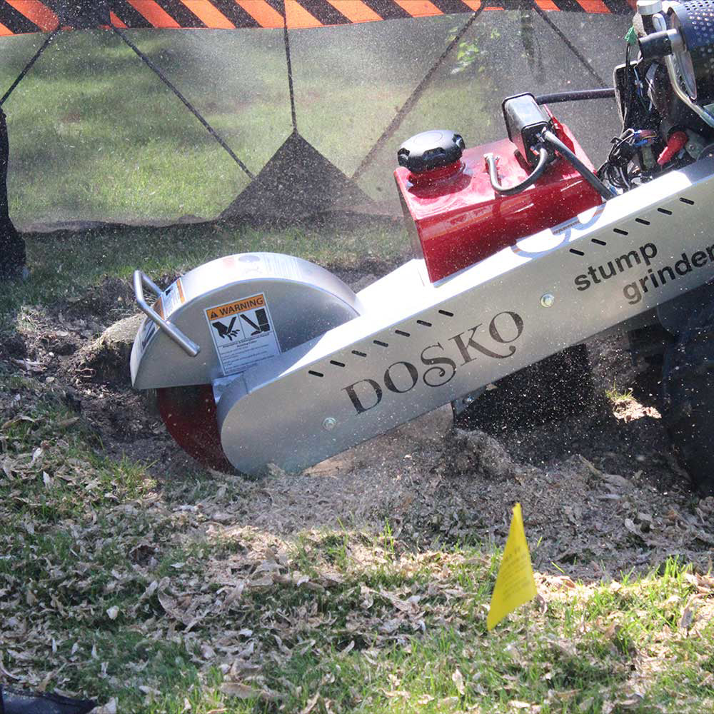 Dosko Stump Grinder | 20 HP Self-Propelled | Honda GX630