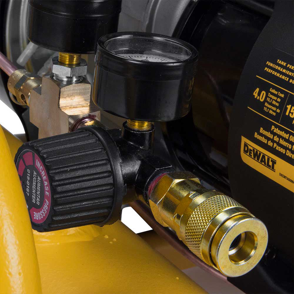 DeWalt 4-Gallon Air Compressor | Pontoon Style | 5.0 CFM @ 90 PSI | Honda GX160