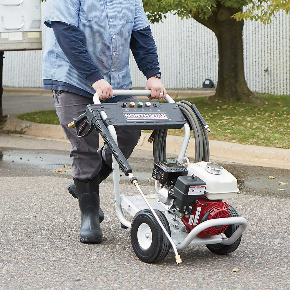 NorthStar Pressure Washer | 3,300 PSI | 2.5 GPM | Gas | Honda GX200
