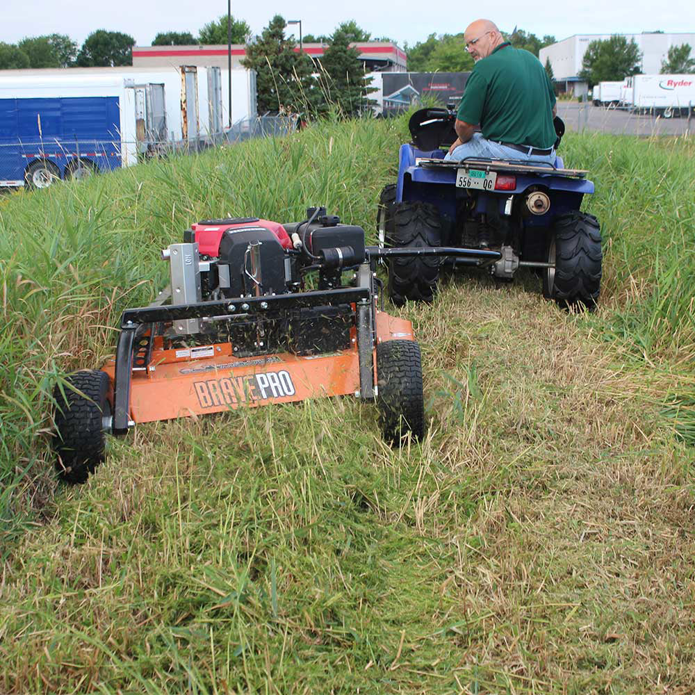 BravePro Rough Cut Mower | 44 in. Towable | Honda GXV630