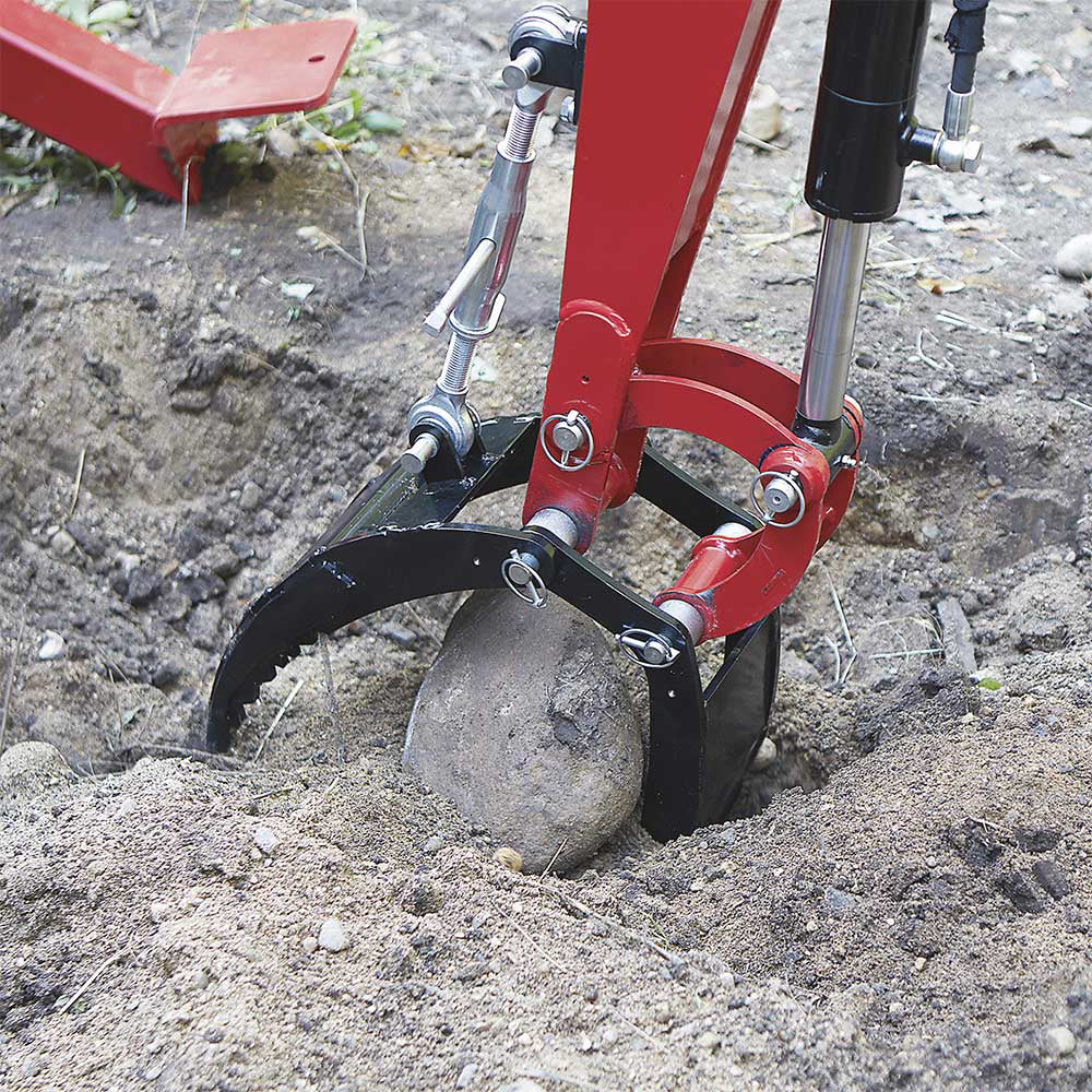 NorTrac Rock Grabber | 15-3/4-In. x 7-7/8-In. x 15-3/8-In.