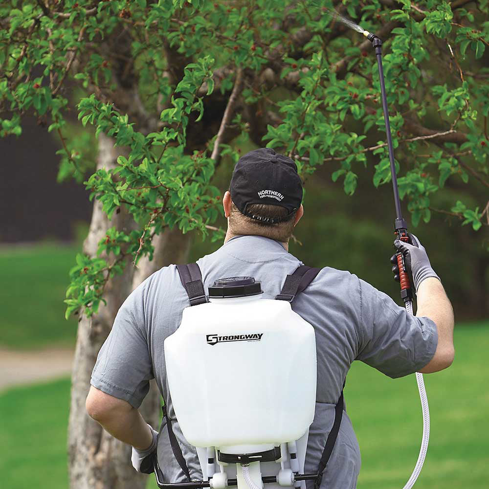 Strongway Backpack Sprayer Pro | 4-Gal | 90Psi