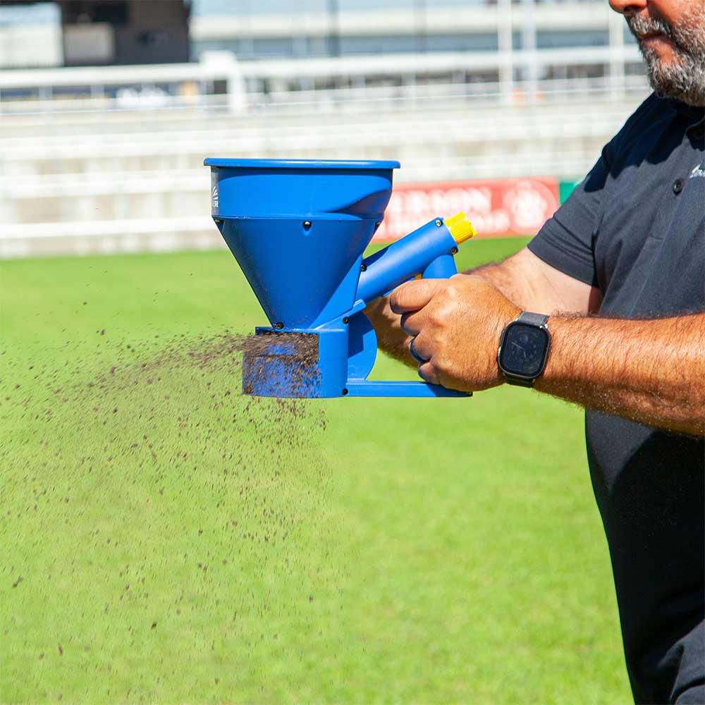 Sypker Commercial Handheld Spreader | 5 Lb. Capacity
