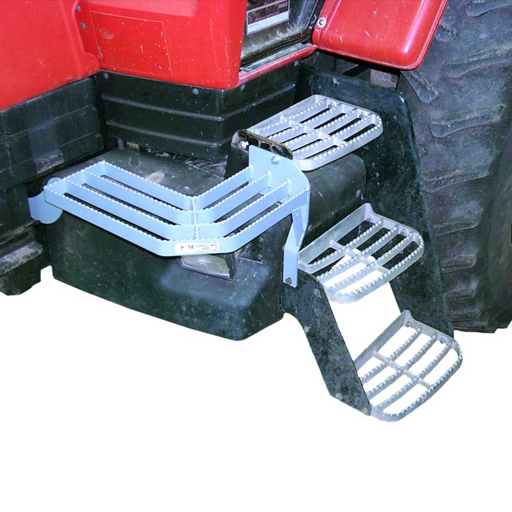 K&M Mfg Big M Step Kit for Case IH 71-72-89 Series Magnum Tractors | Original Case IH Color