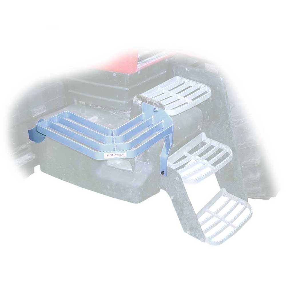 K&M Mfg Big M Step Kit for Case IH 71-72-89 Series Magnum Tractors | Original Case IH Color