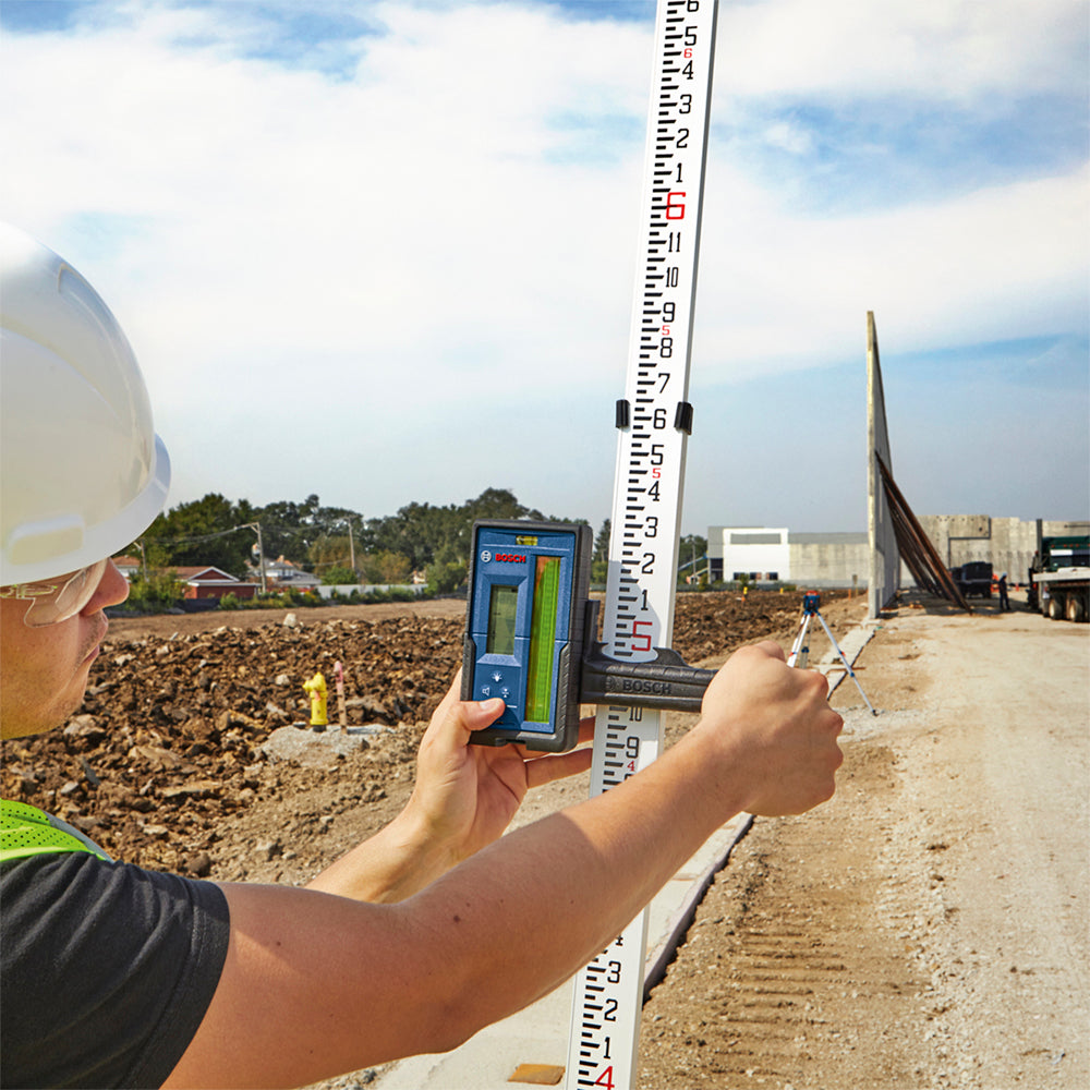 Bosch | MT Leveling Exterior | GRL2000-40HVK | Self-Leveling Rotary Laser Kit