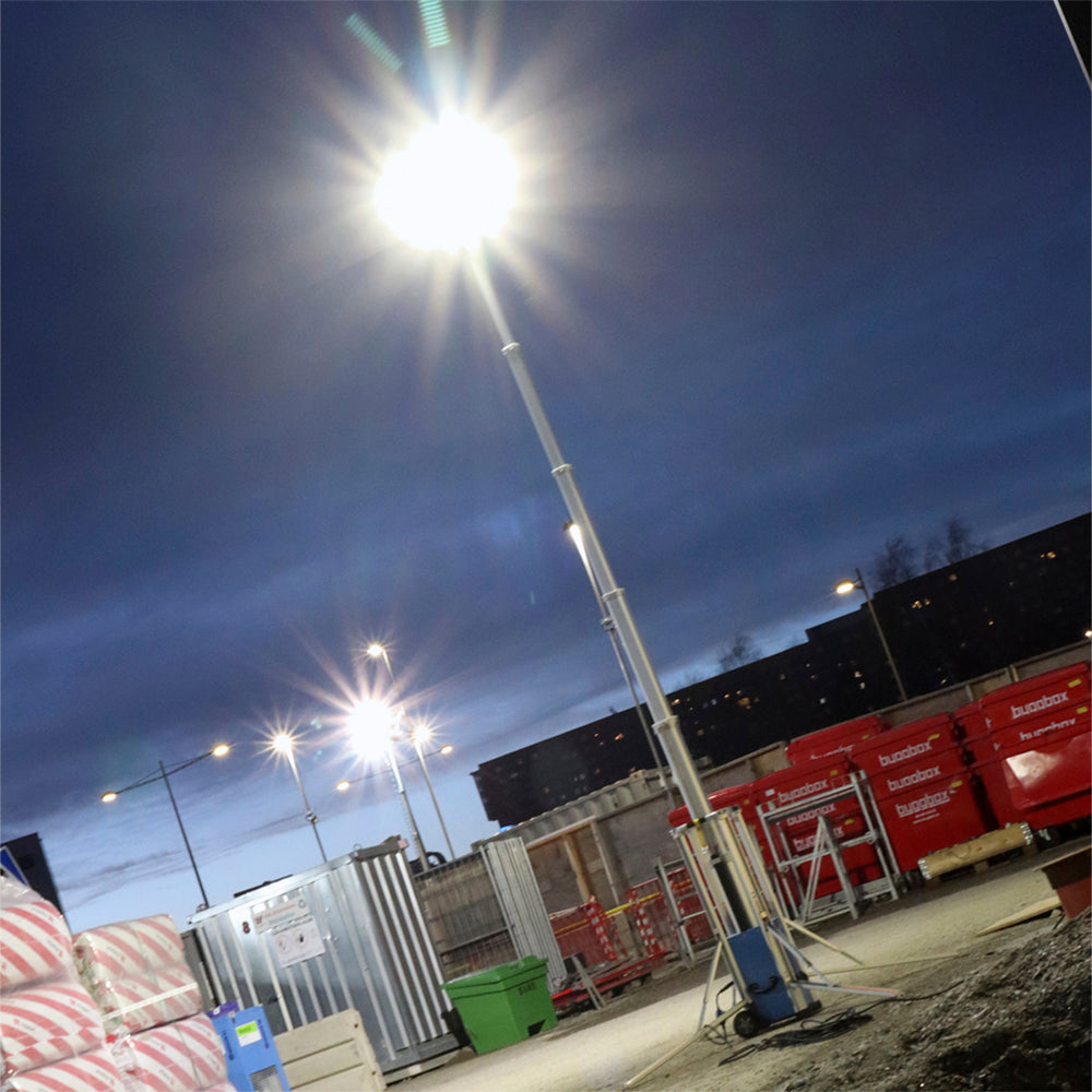 Makinex | Sierra Light Tower | 16.5 Ft | 112,000 Lumens