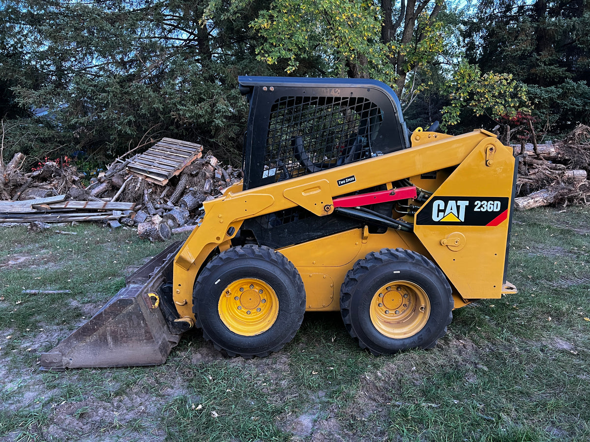 2013 Caterpillar 236D Skid Steer | Rebuilt Engine | New Tires | 4,878 Hours